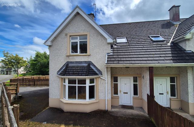 22 The Garden, Ballymacool, Letterkenny, Co. Donegal - Click to view photos