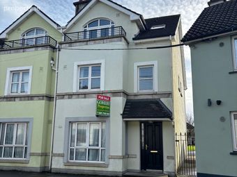 82 Churchfields, Salthill, Co. Galway - Image 4