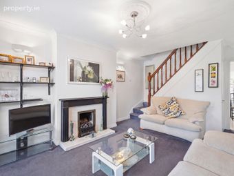 219 Woodfield, Scholarstown Road, Rathfarnham, Dublin 16 - Image 2