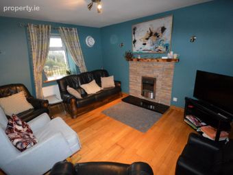 Meentullynagarn, Killybegs, Killybegs, Co. Donegal - Image 5