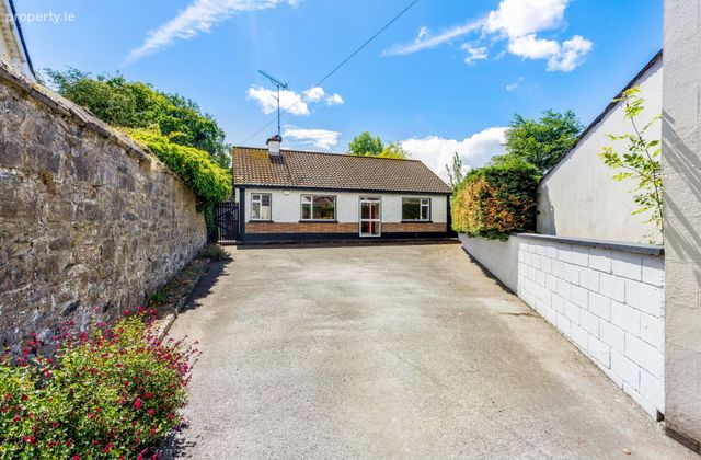The Bungalow, O'growney Street, Athboy, Co Meath, Athboy, Co. Meath - Click to view photos