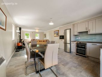 103 Riverchapel View, Riverchapel, Riverchapel, Co. Wexford