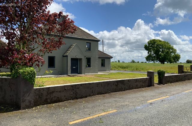 Ballydoogan, Ahascragh, Ballinasloe, Co. Galway, Caltra, Co. Galway - Click to view photos