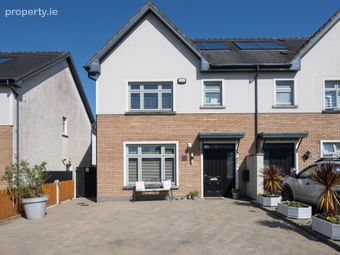 25 The Lawn, Janeville, Carrigaline, Cork, Carrigaline, Co. Cork