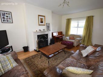 10 Islandganniv Place, Greenville, Listowel, Co. Kerry - Image 3