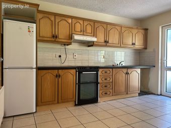 24 Viewpoint, Pound Road, Castlebar, Co. Mayo - Image 4