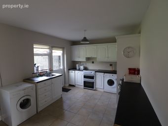 1 Dunaree Court, Dublin Road, Kingscourt, Co. Cavan - Image 5