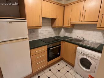 Apt 14, Manor Hall, Mount Brown, D08 E9F9, Dublin 8 - Image 2