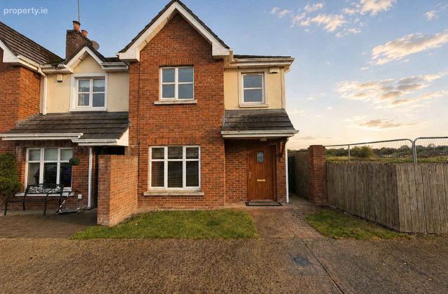 1 The Court, Martello Village, Drogheda, Co. Meath - Click to view photos