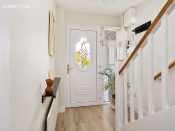 25 Whitechurch Court, Dublin 16, Rathfarnham, Dublin 16 - Image 2
