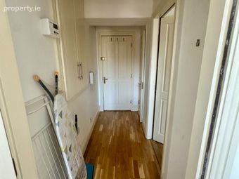38 Amiens Street, Dublin 1 - Image 5