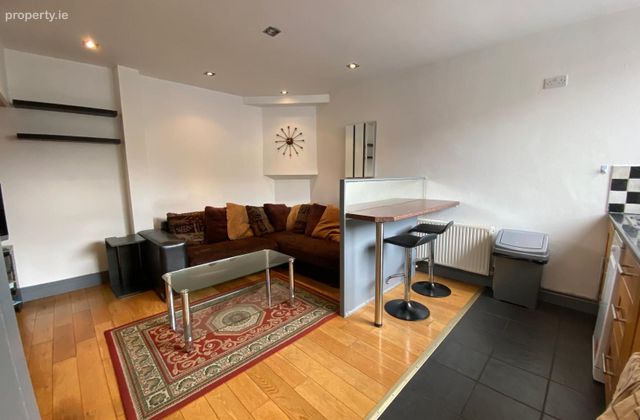 White Oak Mews, Wilton, Wilton, Co. Cork - Click to view photos