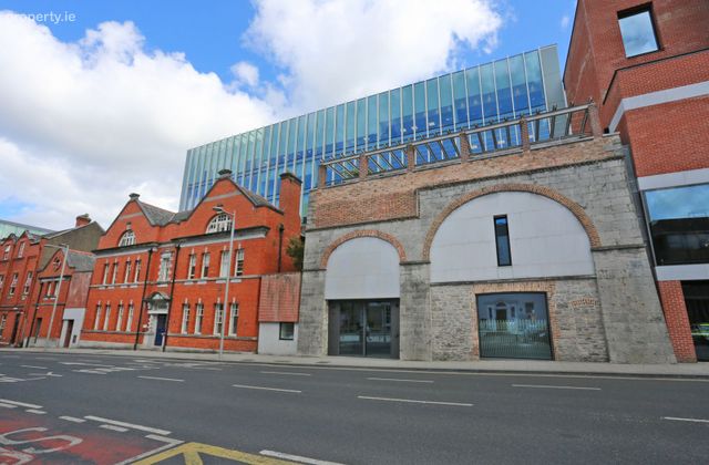 Gardens International, Limerick City Centre, Co. Limerick - Click to view photos