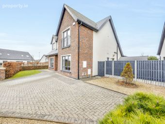 35 Hazelbrook, Kinsealy Lane, Malahide, Co. Dublin - Image 3