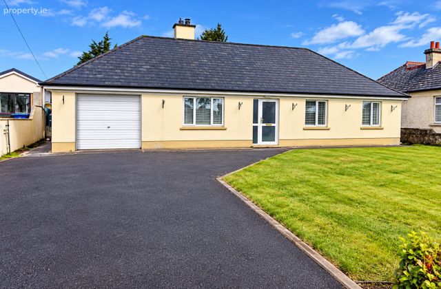 Ballindrumlea, Castlerea, Castlerea, Co. Roscommon - Click to view photos