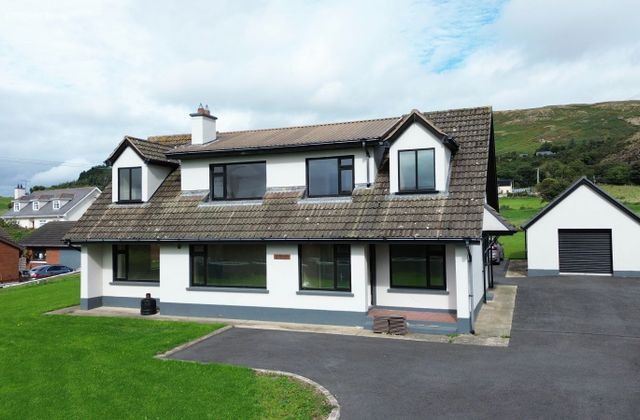 Saint Martin's, Annaloughan, Jenkinstown, Co. Louth - Click to view photos