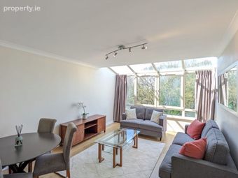 Apartment 133, The Pines, Herbert Park Lane, Donnybrook, Dublin 4 - Image 4