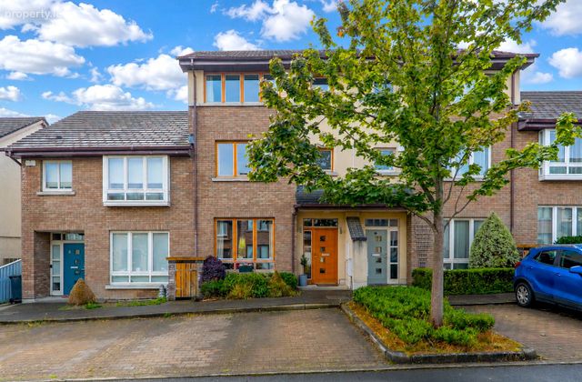 11 Belarmine Close, Belarmine, Stepaside, Dublin 18 - Click to view photos