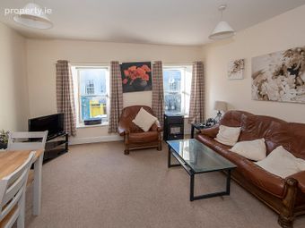 36a Mary Street, 3 Separate Units (1 Resi, 2 Commercial), Dungarvan, Co Waterford, Dungarvan, Co. Waterford - Image 2