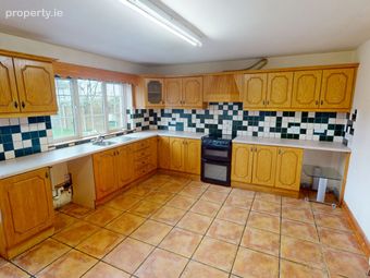 4 Glebe Stone, Coachford, Dripsey, Co. Cork - Image 4