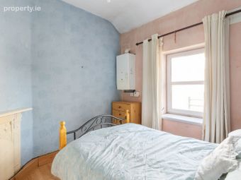 2 Scarlet Street, Drogheda, Co. Louth - Image 5