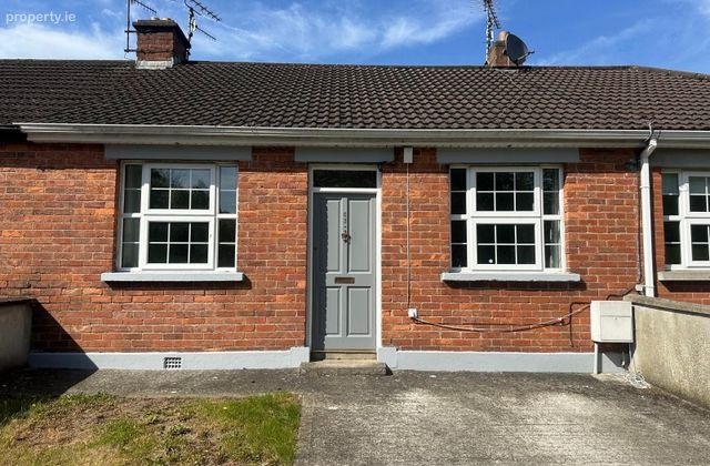63 O'hanlon Park, Dundalk, Co. Louth - Click to view photos
