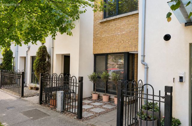 69 Red Arches Road, The Coast, Baldoyle, Dublin 13 - Click to view photos