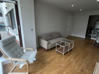 2 Bed Apartment, Southmede, Ballinteer, Dublin 16 - Image 2