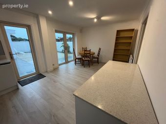 Tudor Lawns, Dublin 18, Leopardstown, Dublin 18 - Image 2
