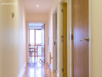 28 The Elm, Parkview, Stepaside, Co. Dublin, Stepaside, Dublin 18 - Image 2