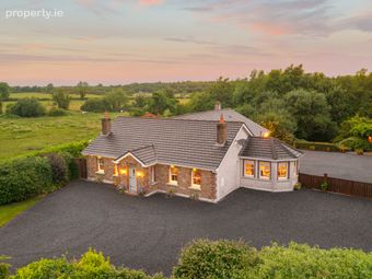Copper Villa, Lowtown, Robertstown, Co. Kildare, Robertstown, Co. Kildare