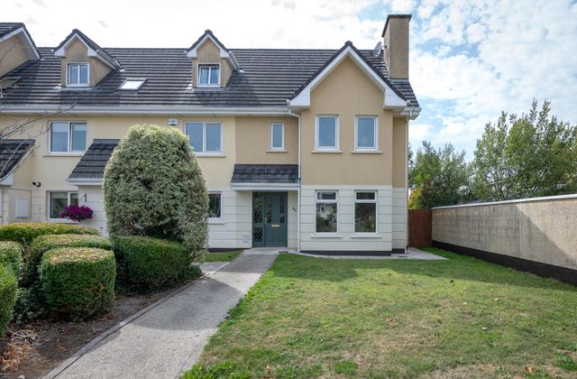 30 Manor Grove, Grange Manor, Ovens, Cork, Ovens, Co. Cork - Click to view photos