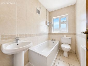 24 Ashington Heath, Dublin 7, Navan Road (D7), Dublin 7 - Image 3