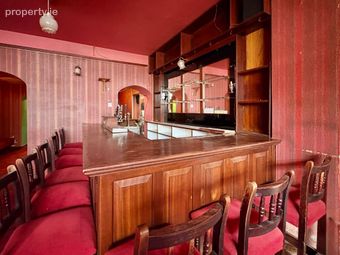 Phelans Bar, 30 Parliament Street, Kilkenny, Co. Kilkenny - Image 4