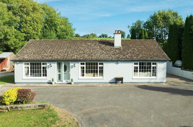 Ballyspillane West, Midleton, Dungourney, Co. Cork - Click to view photos