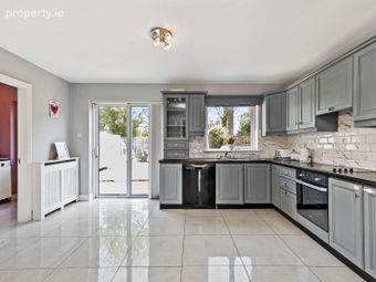 33 New Haven, Mauritiustown, Rosslare Strand, Co. Wexford - Image 5