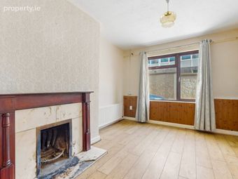 14 Mark's Alley West, Dublin 8, The Coombe, Dublin 8 - Image 2