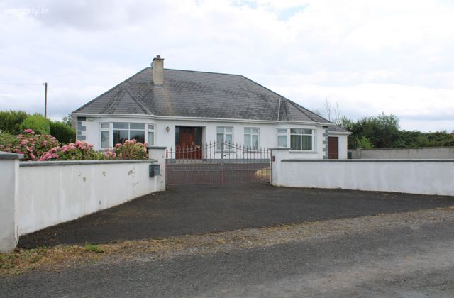 Drombanna, Limerick, Drombanna, Co. Limerick - Click to view photos