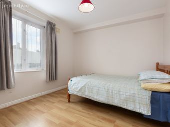 39 Saint Peters Square, Phibsboro, Dublin 7, Dublin 7 - Image 5