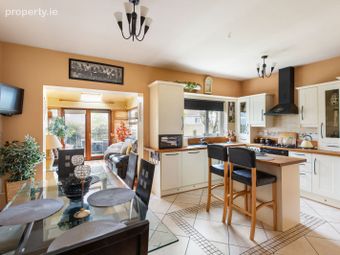 16 Wilton Manor, Rathnew, Co. Wicklow - Image 4