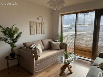 18 Berry House, Custom House Square, Mayor Street, IFSC, Dublin 1