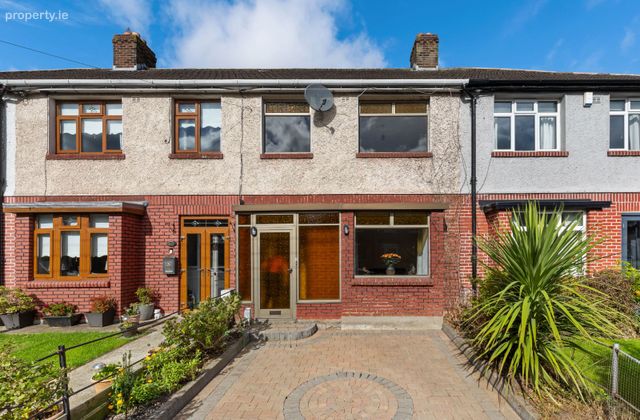 93 Raphoe Road, Dublin 12, Crumlin, Dublin 12 - Click to view photos