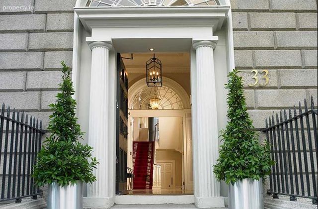 33 Fitzwilliam Square, Dublin 2 - Click to view photos
