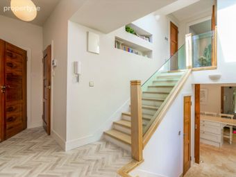 23 Glenamuck Cottages, Carrickmines, Dublin 18 - Image 4