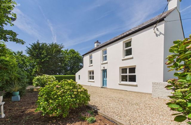 Ballymabin, Dunmore East, Dunmore East, Co. Waterford - Click to view photos