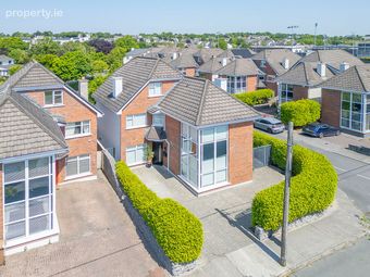 46 Rockbarton Park, Salthill, Galway, Salthill, Co. Galway - Image 2