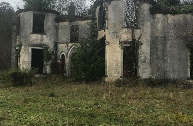 Paradise Lodge, Paradise, Ballynacally, Co. Clare - Click to view photos