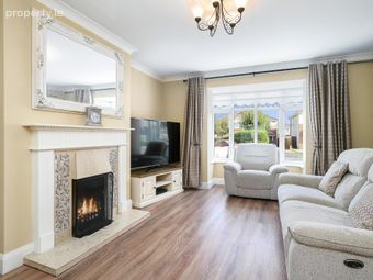 10 Moyglas Drive, Lucan, Co. Dublin, Lucan, Co. Dublin - Image 4