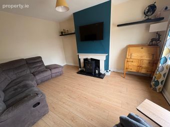24 Deerpark Avenue, Castlepark, Mallow, Co. Cork - Image 4