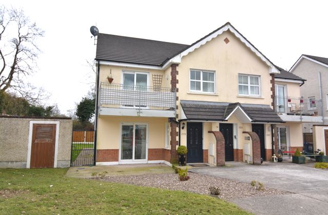 224 Fernwood, Glyntown, Glanmire, Co. Cork - Click to view photos
